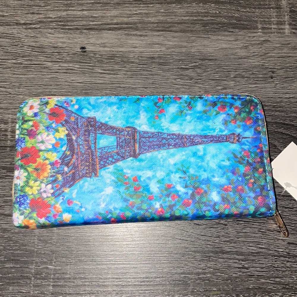 Paris wallet